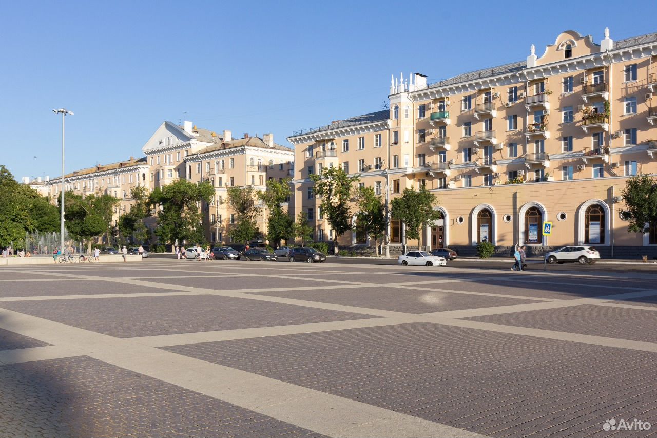 старая площадь ленина в астрахани