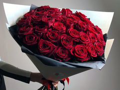 Букет 35 красных роз Доставка