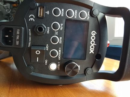 Godox QT400 M II импульсный свет