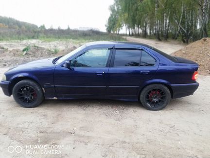 BMW 3 серия 1.8 МТ, 1997, седан