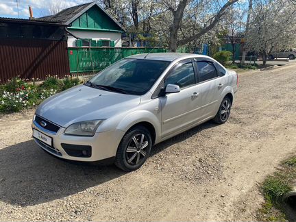 Ford Focus 1.6 МТ, 2006, 272 000 км