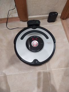 Робот пылесос IRobot Roombo 555
