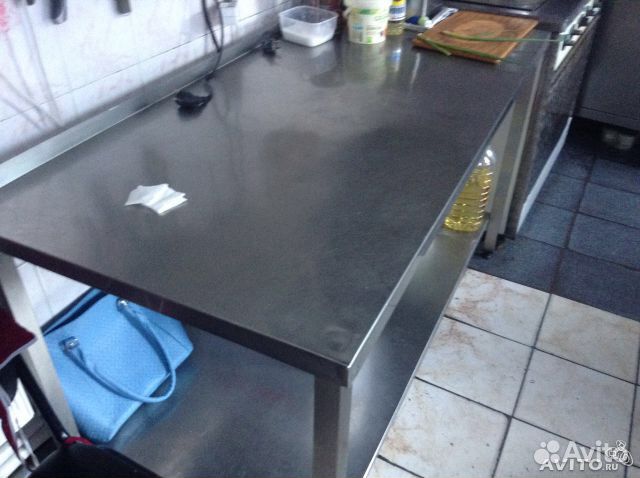 Стол из нержавейки 1.5м с бортом
