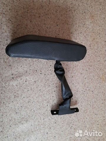 Подлокотник LADA xray