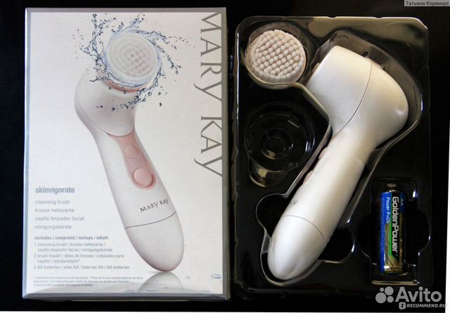 Щетка для глубокого очищения лица Mary Kay