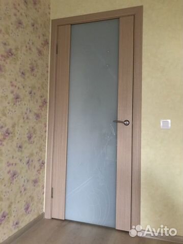 Дверь межкомнатная со стеклом