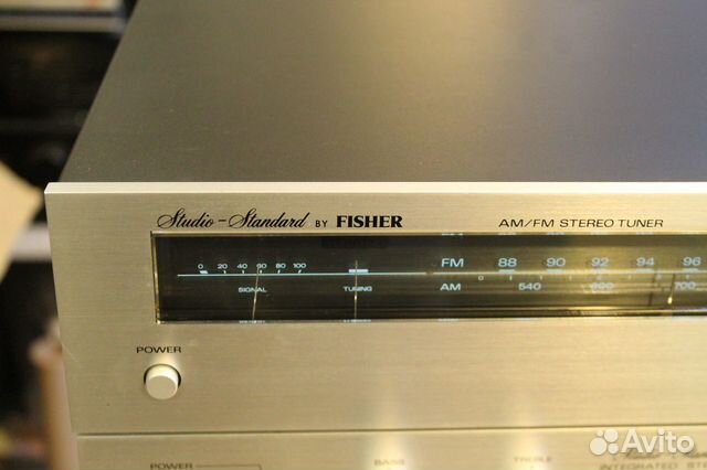 Тюнер Fisher FM 2121