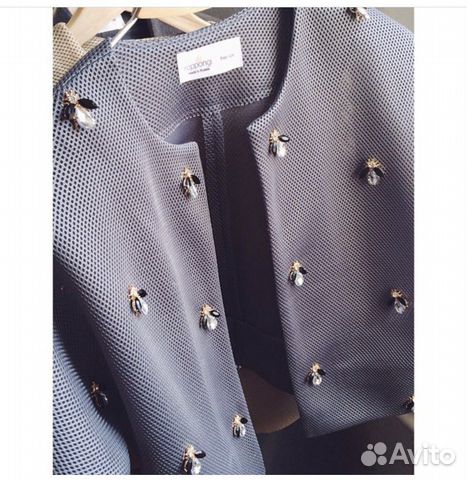 Костюм женский нарядный