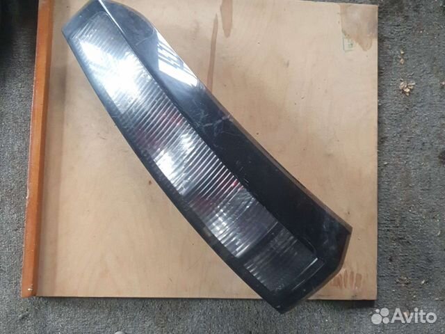 Фонарь задний правый Opel Meriva