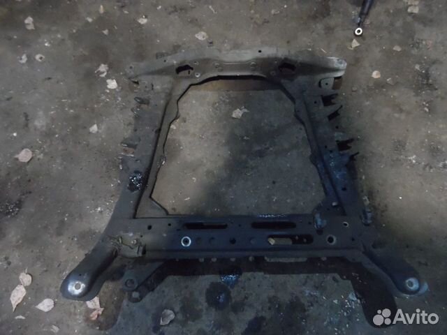 Подрамник рено меган 1