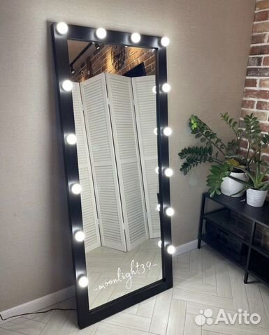 Гримерное зеркало