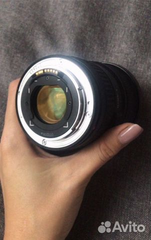 Объектив Canon EF 16-35mm f/2.8L