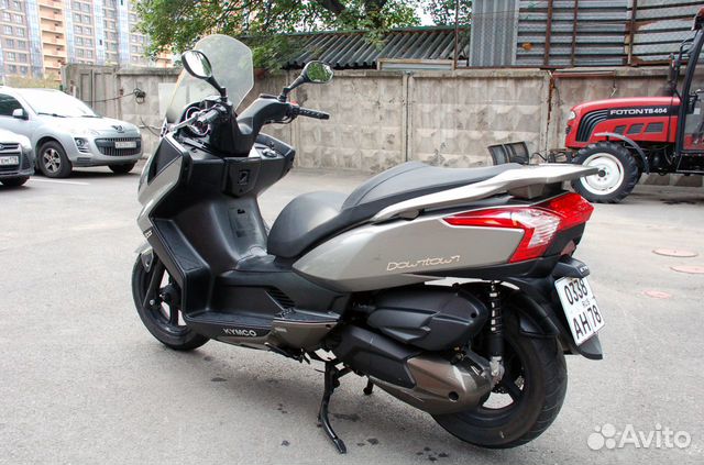 Максискутер Kymco Downtown 300iABS (Kawasaki J300)