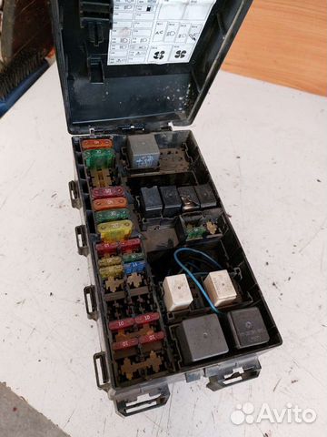 Блок предохранителей Ford focus I