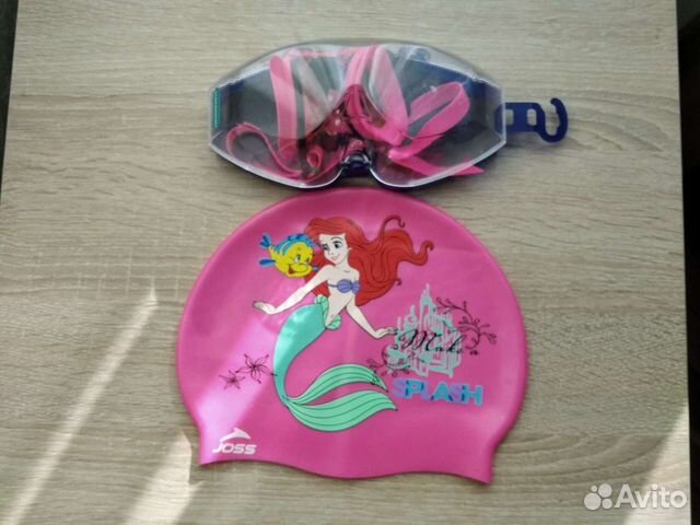 Шапочка резиновая и очки для бассейна