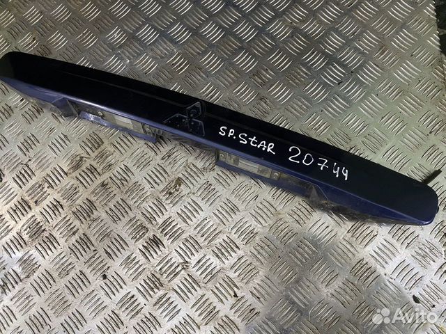 Накладка крышки багажника Space Star