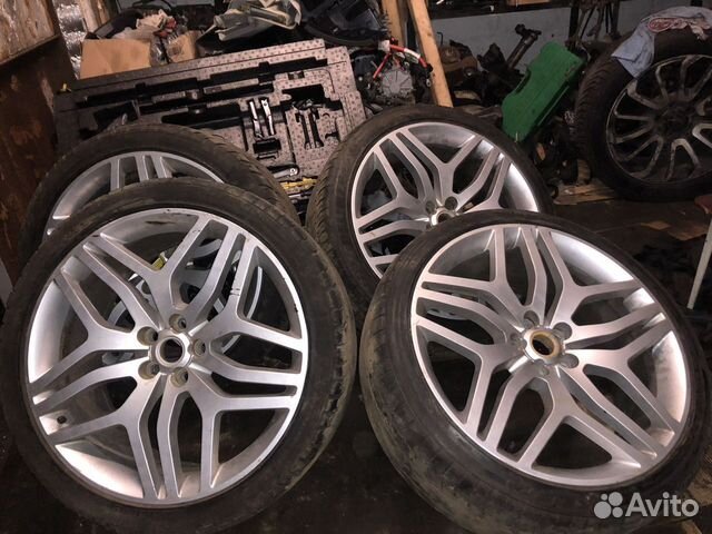 R22 Delinte Desert Storm SUV D8 285/35, PCD 5x120 DIA 72.6