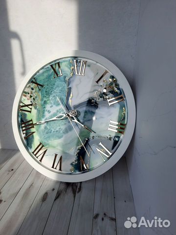 Изделия из эпоксидной смолы Часы настенные