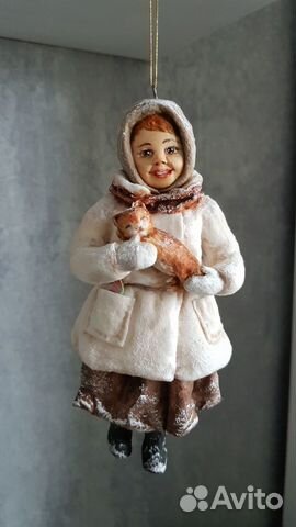 Ватная игрушка Девочка с кошкой