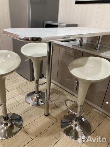 Барная стойка для кухни