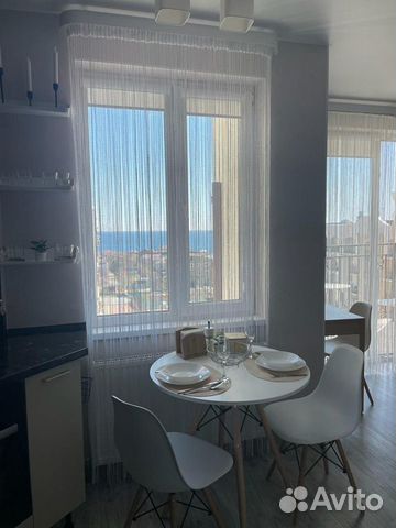 

1-к. квартира, 37 м², 5/5 эт.