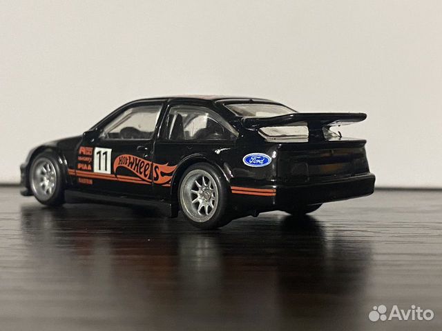 Custom Hot Wheels Ford Sierra Cosworth ‘87