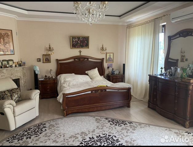 

1-к. квартира, 75 м², 4/4 эт.