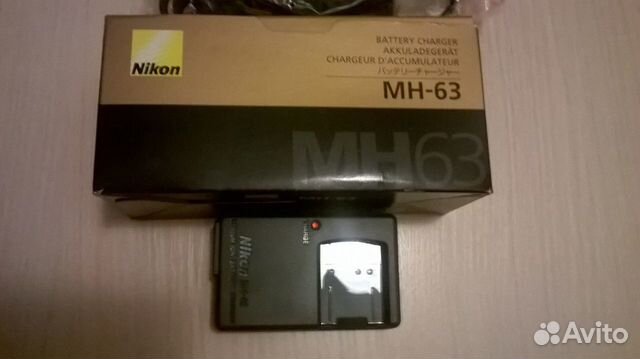 Зарядное устройство к аккумулятору Nikon