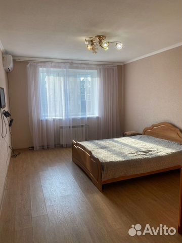 

1-к. квартира, 40 м², 3/8 эт.