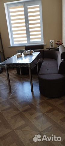 

2-к. квартира, 68 м², 4/10 эт.