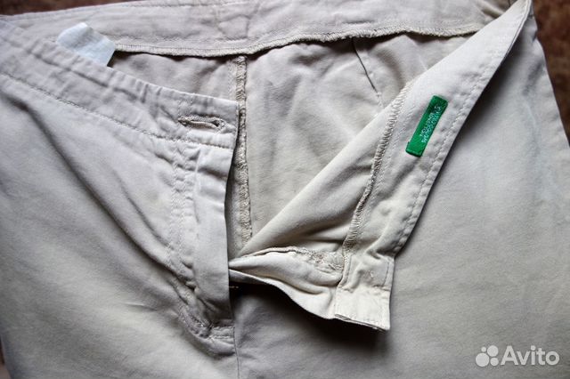 Укороченные бежевые брюки Benetton Укороченные бежевые брюки Benetton