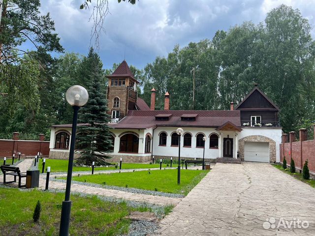 

5-к. коттедж, 230 м²