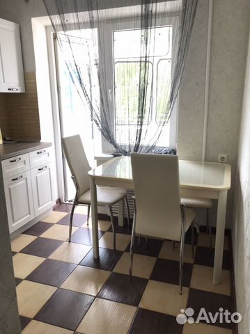 

2-к. квартира, 40 м², 2 кровати
