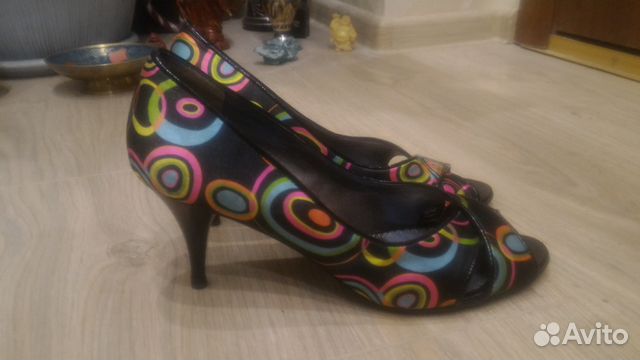Атласные туфли на каблуке р.37