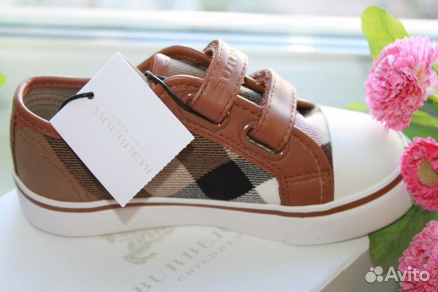 Кеды новые burberry Оригинал унисекс NEW Кеды новые burberry Оригинал унисекс NEW