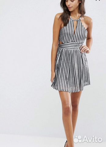 Платье новое Boohoo Платье новое Boohoo