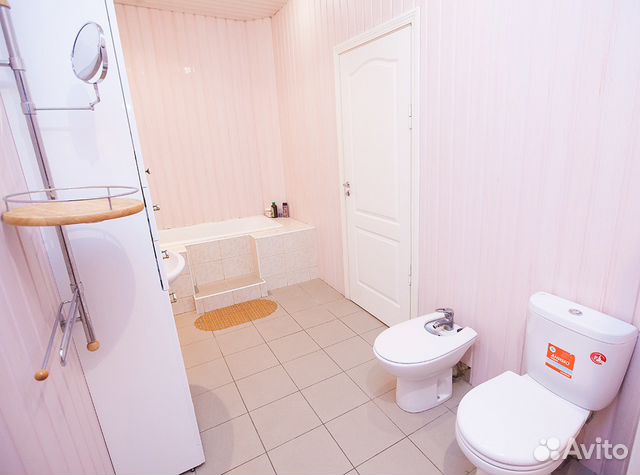2-к квартира, 65 м², 2/5 эт.