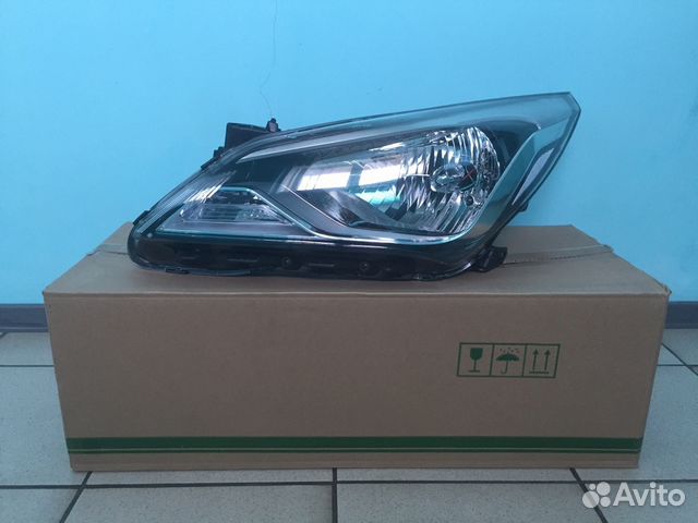 Фара Solaris (Хундай Солярис) с 2014 - 2017