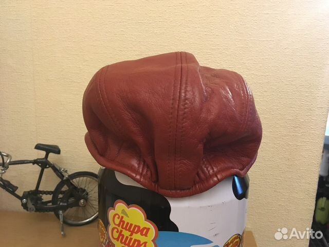 Стильная кепи осенняя