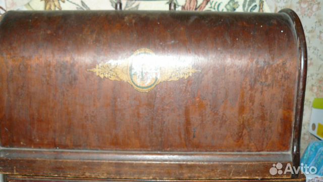 Швейная машинка Singer