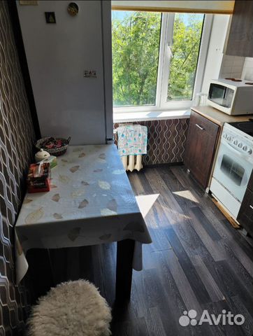 

1-к. квартира, 33 м², 3/5 эт.