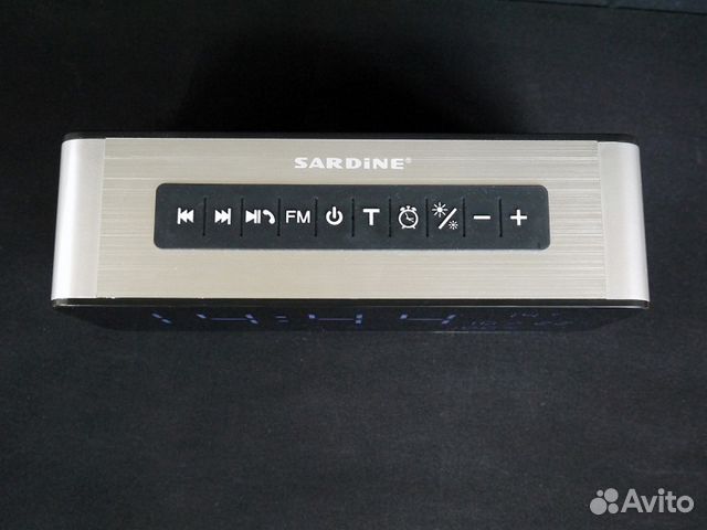 Часы-колонка sardine A10 с bluetooth и fm радио Часы-колонка sardine A10 с bluetooth и fm радио