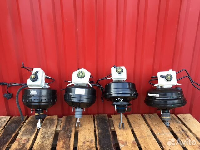 Комплект вакуумных усилителей для бмв