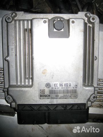 Блок управления мозги VW 1.4 TSi BMY BLG Golf 5 Блок управления мозги VW 1.4 TSi BMY BLG Golf 5