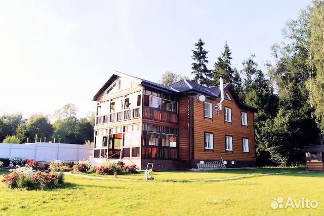 

5-к. дом, 220 м²