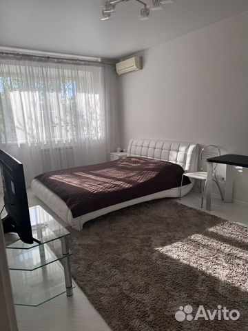 

1-к. квартира, 43 м², 1 кровать