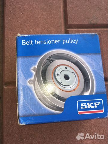 Ролик натяжения грм. SKF VKM 15121 Opel и др Ролик натяжения грм. SKF VKM 15121 Opel и др
