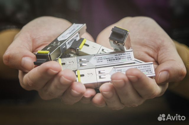 Соединительный кабель qsfp+ 40G 4х SFP+ SR AOC 1м