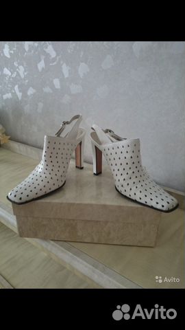 Женские туфли