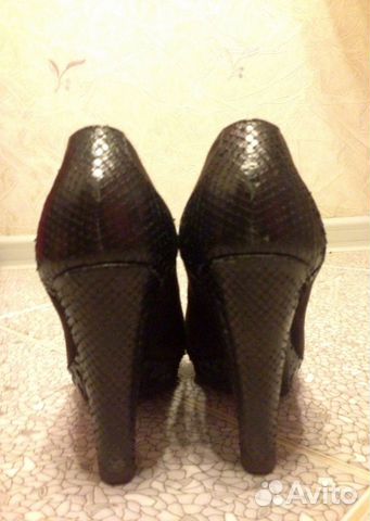 Туфли Elie Tahari. Замша +кожа змеи Туфли Elie Tahari. Замша +кожа змеи